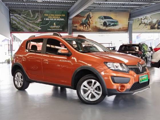 RENAULT SANDERO 1.6 STEPWAY 8V FLEX 4P MANUAL